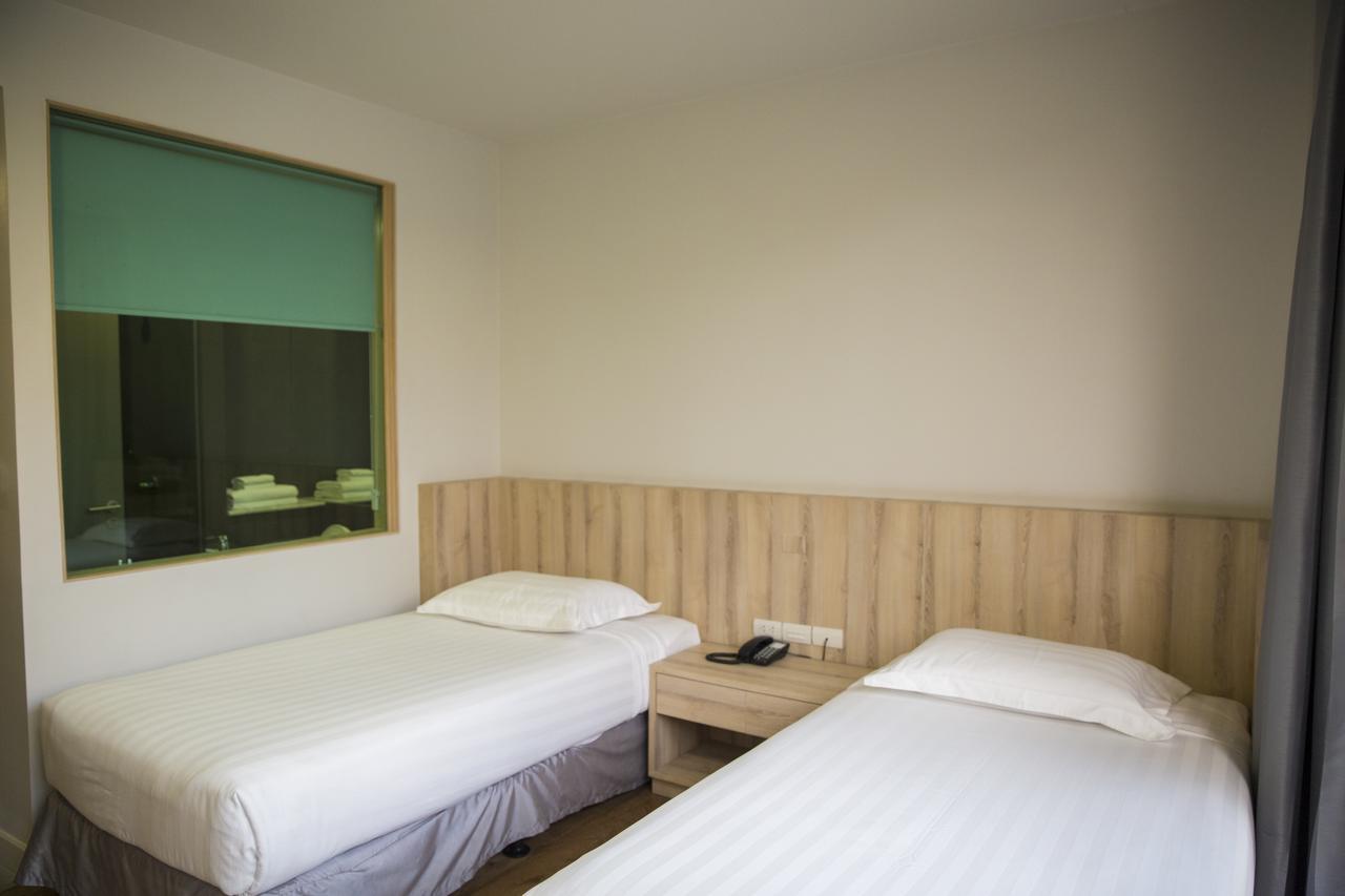 Holiday Poipet Exterior foto